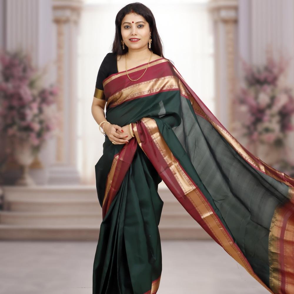 Handwoven Dark Green&Maroon Kanchipuram Silk Saree with Gold Zari Border