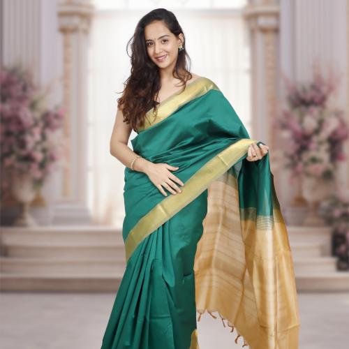 Kanchi Silk Cotton Saree – Dark Green with Beige Pallu & Golden Zari Border