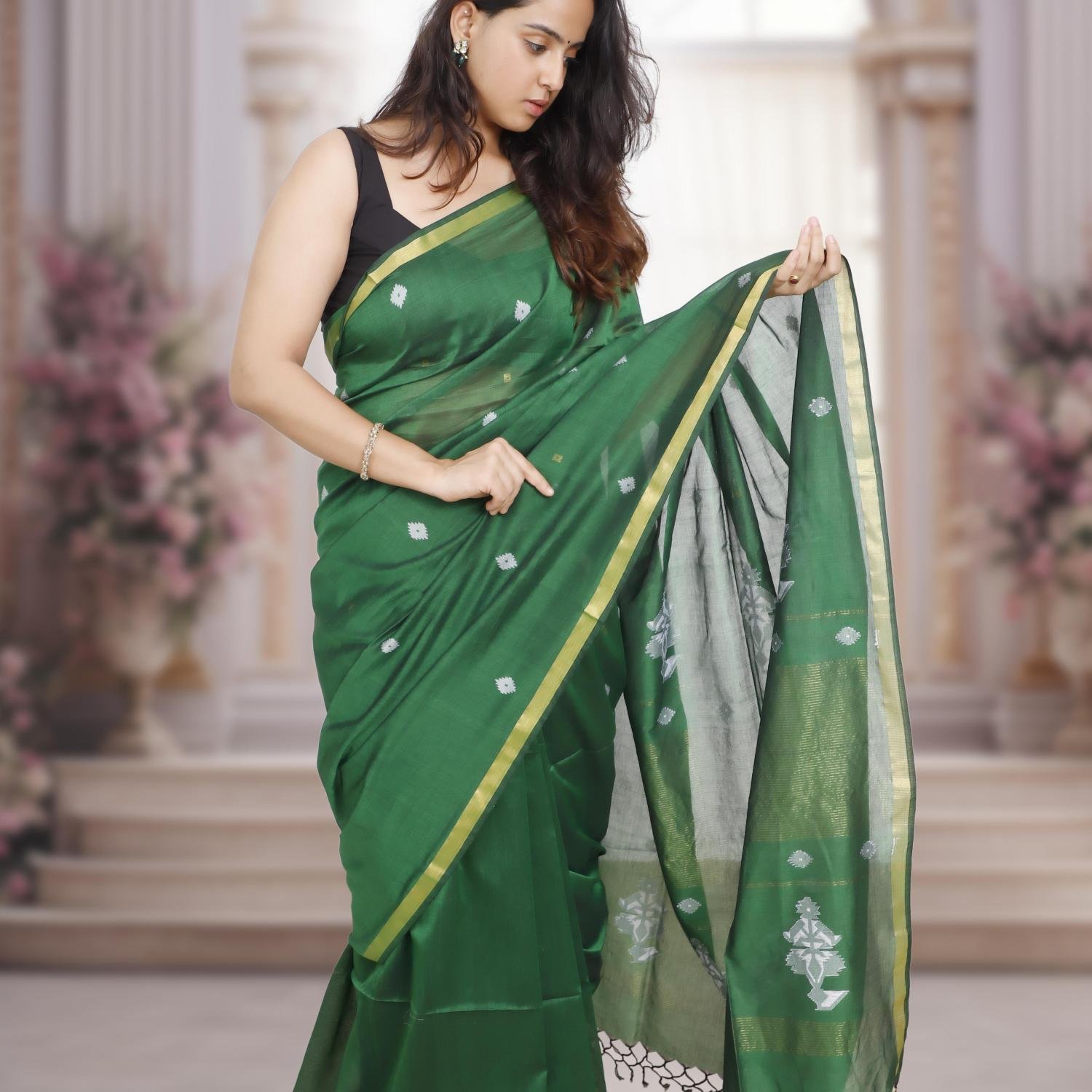 Handwoven Pure Mercerized Cotton Saree with Jacquard Pallu – Green