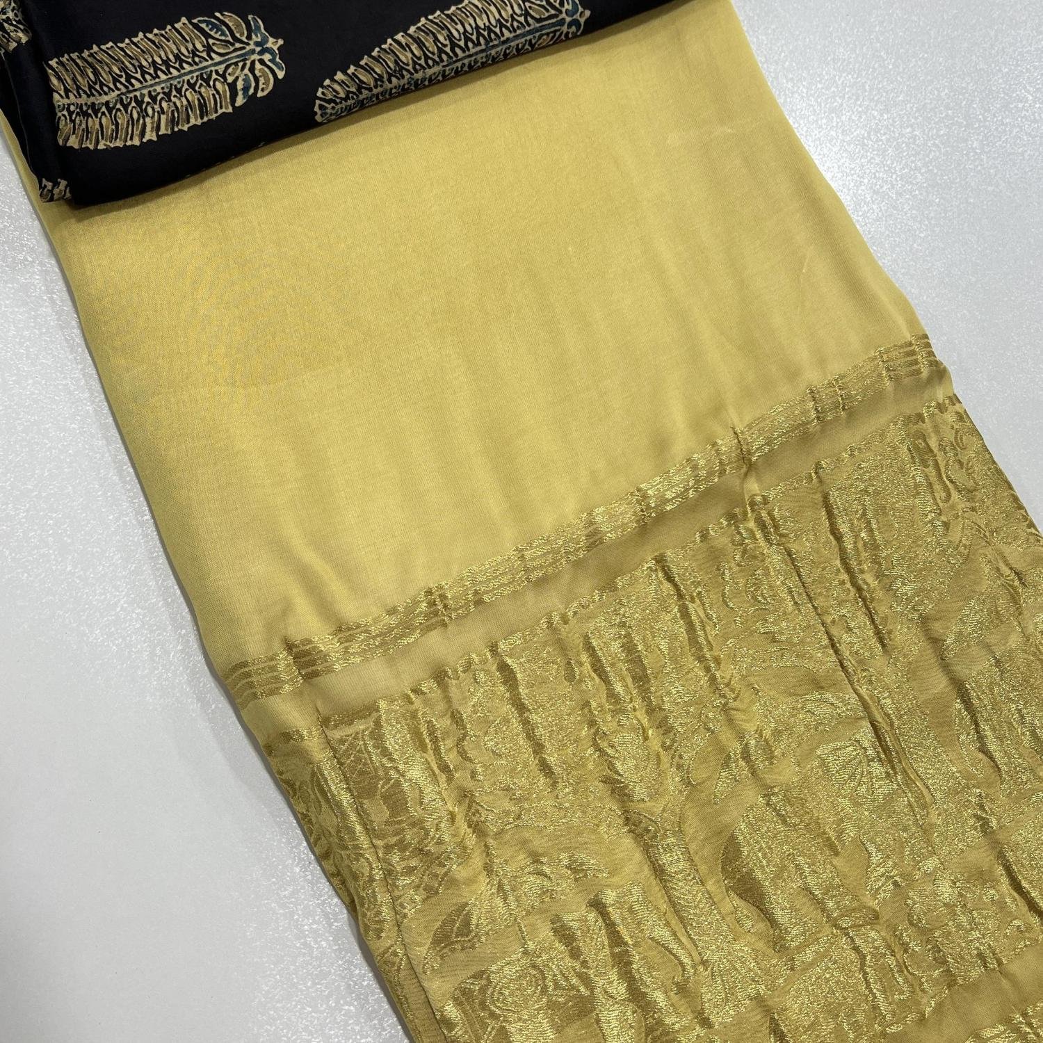 Plain Modal Silk Saree (Yellow) With Nakshi Pallu And Ajrakh Blouse
