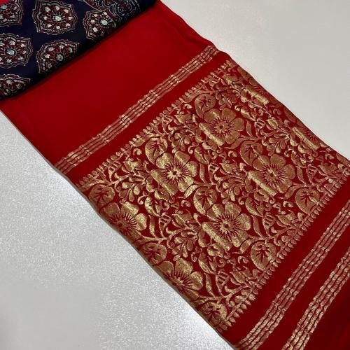 Plain Modal Silk Saree (Red) With Nakshi Pallu And Ajrakh Blouse