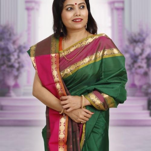 Handwoven Kanchipuram Mulberry Silk Saree with Dark Pink- Dark Green Dual Tone& Golden Zari Border